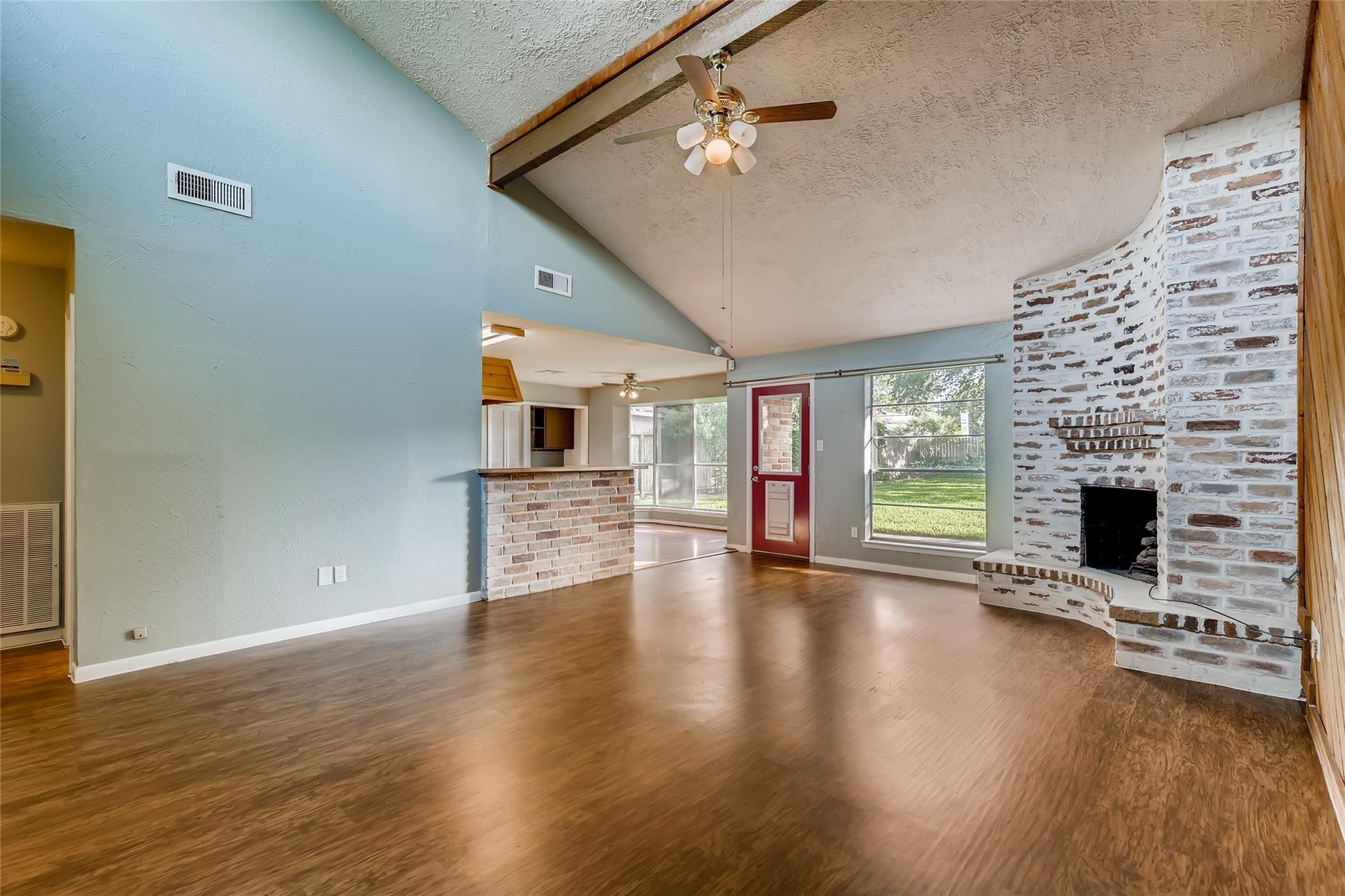 946 Mesa Terrace Drive