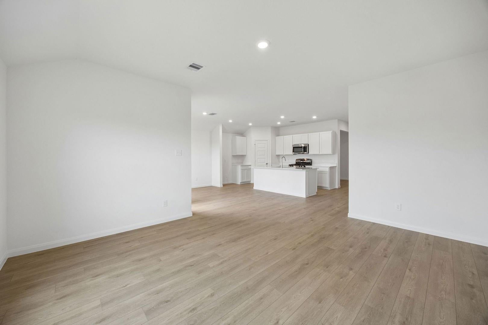 4009 Swallow Glen Drive