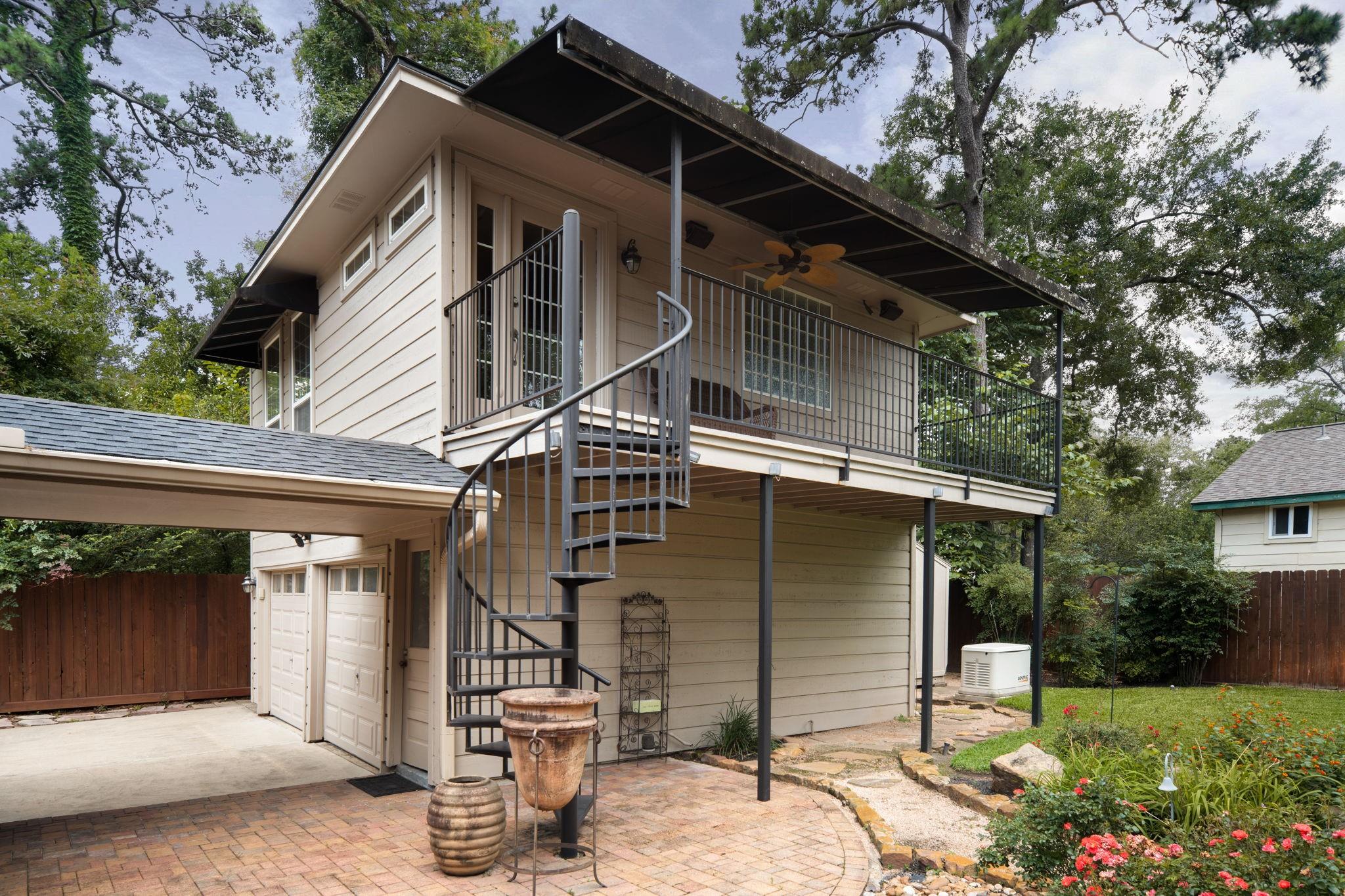 27269 Paula Lane