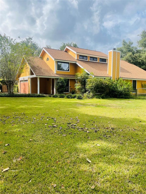 Photo of 5610 County Road 823, West Columbia, TX 77486 (MLS # 75221317)