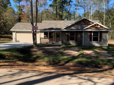 Photo of 10595 Royal Andrews, Conroe, TX 77303 (MLS # 46945647)