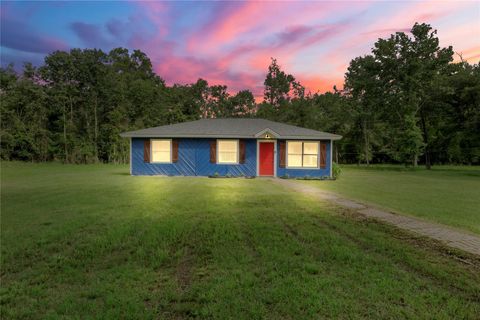 Photo of 139 Holly Ridge, Onalaska, TX 77360 (MLS # 48585393)