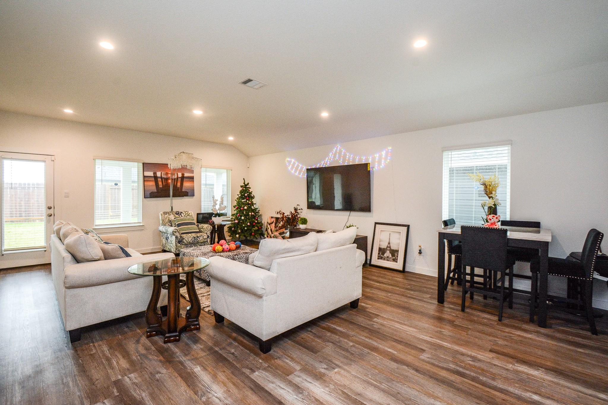 1110 Desert Willow Drive