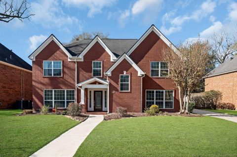 Photo of 4422 Warwick Drive, Sugar Land, TX 77479 (MLS # 30446060)