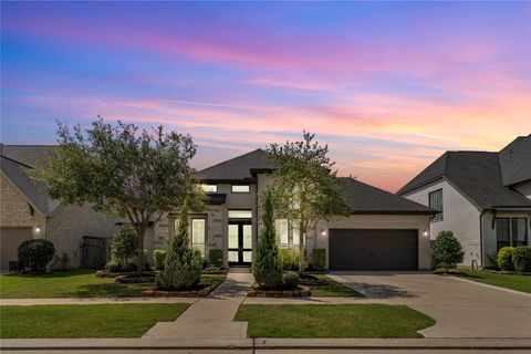 Photo of 28719 Jade Springs Lane, Fulshear, TX 77441 (MLS # 10438646)