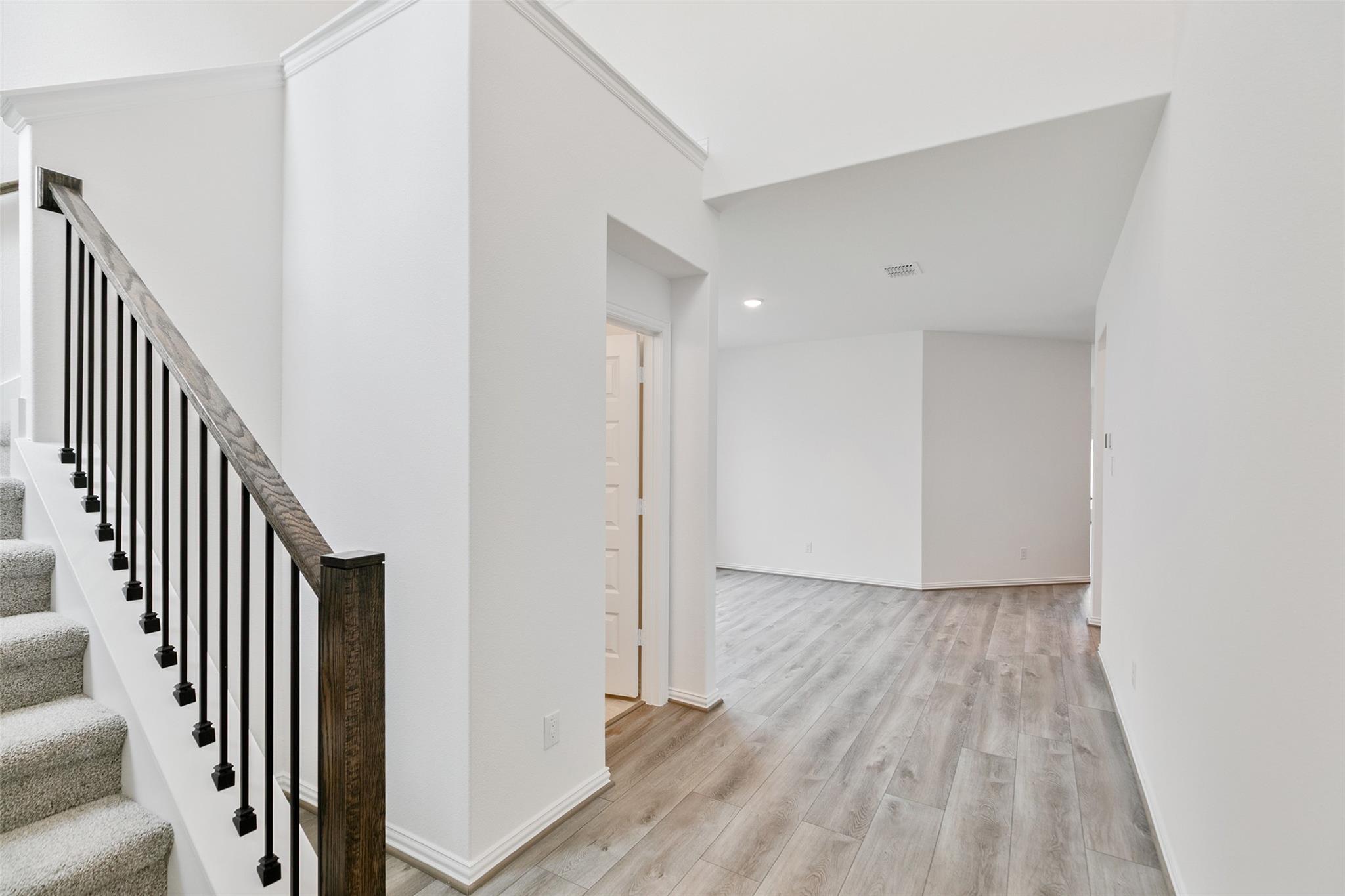 2710 Alexis Street
