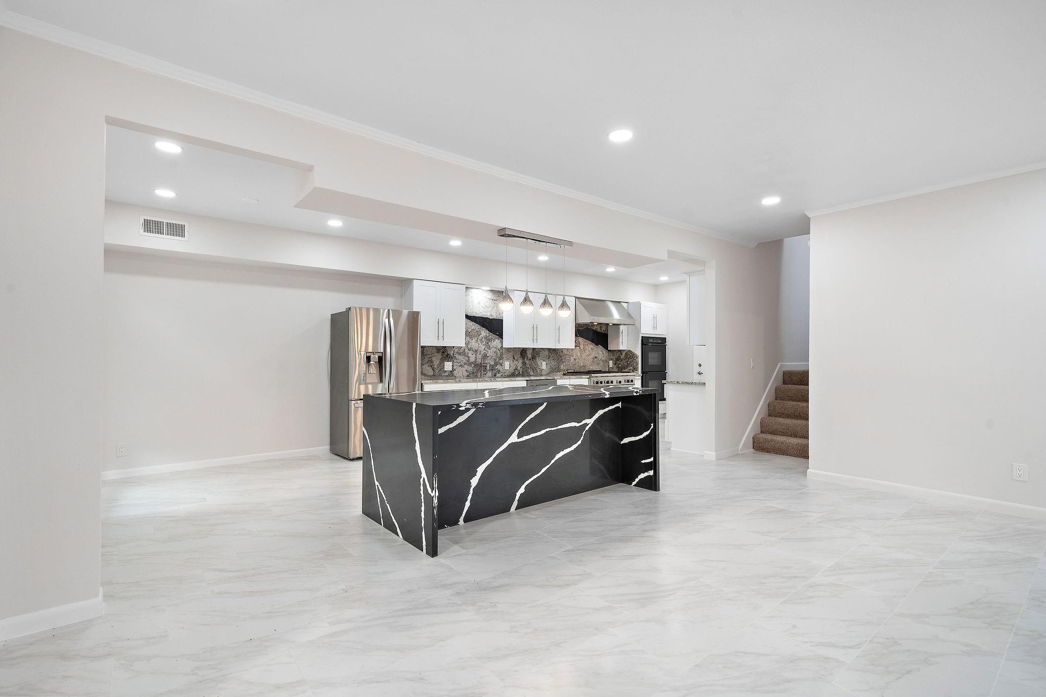 1111 Potomac Drive B