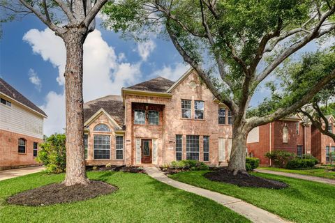 Photo of 1606 Barrington Hills Lane, Katy, TX 77450 (MLS # 47024066)