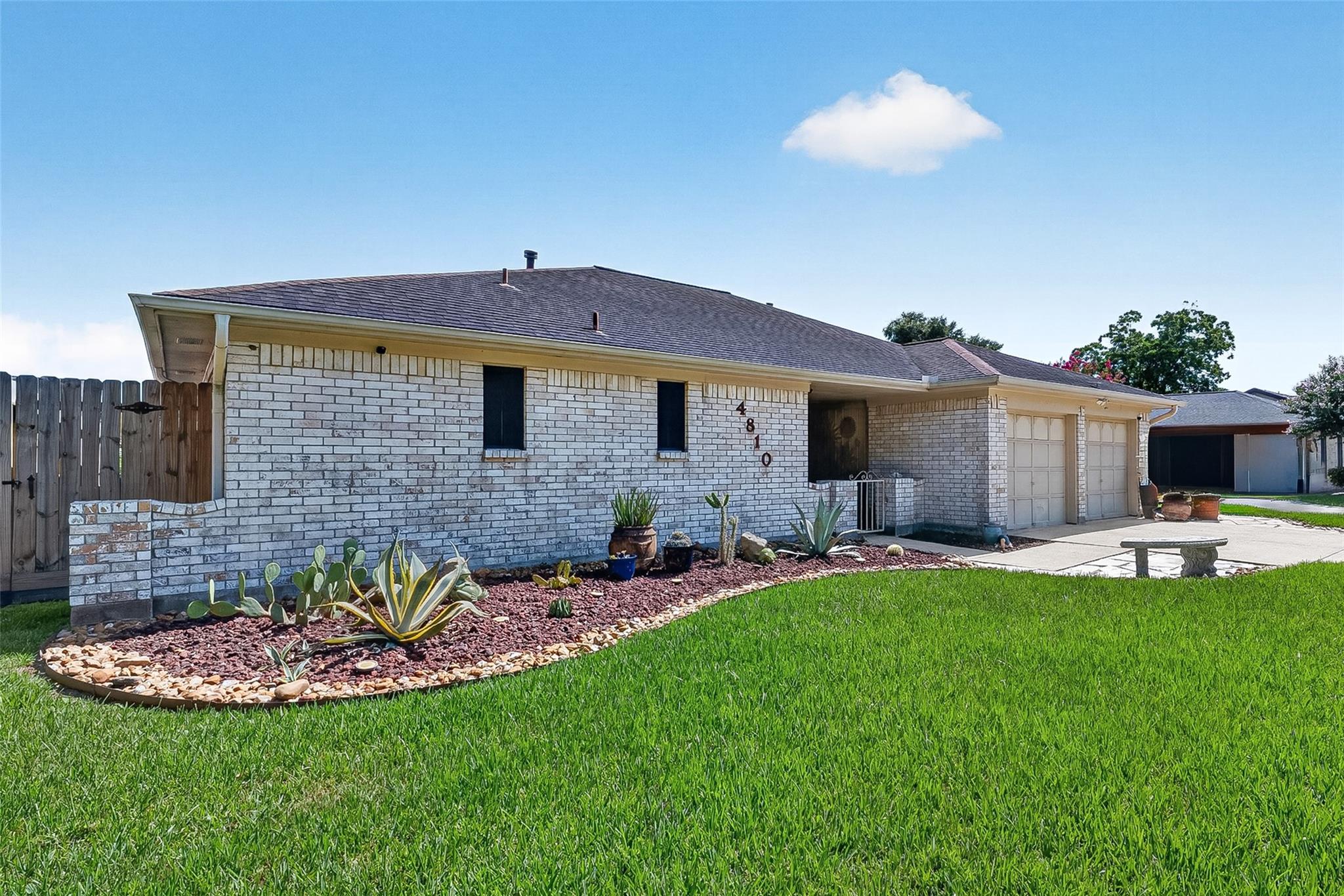4810 Pocahontas Drive