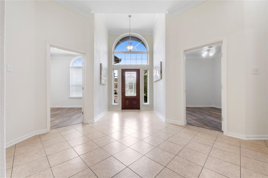 Photo of 9535 Empress Crossing Drive, Spring, TX 77379 (MLS # 95100534)