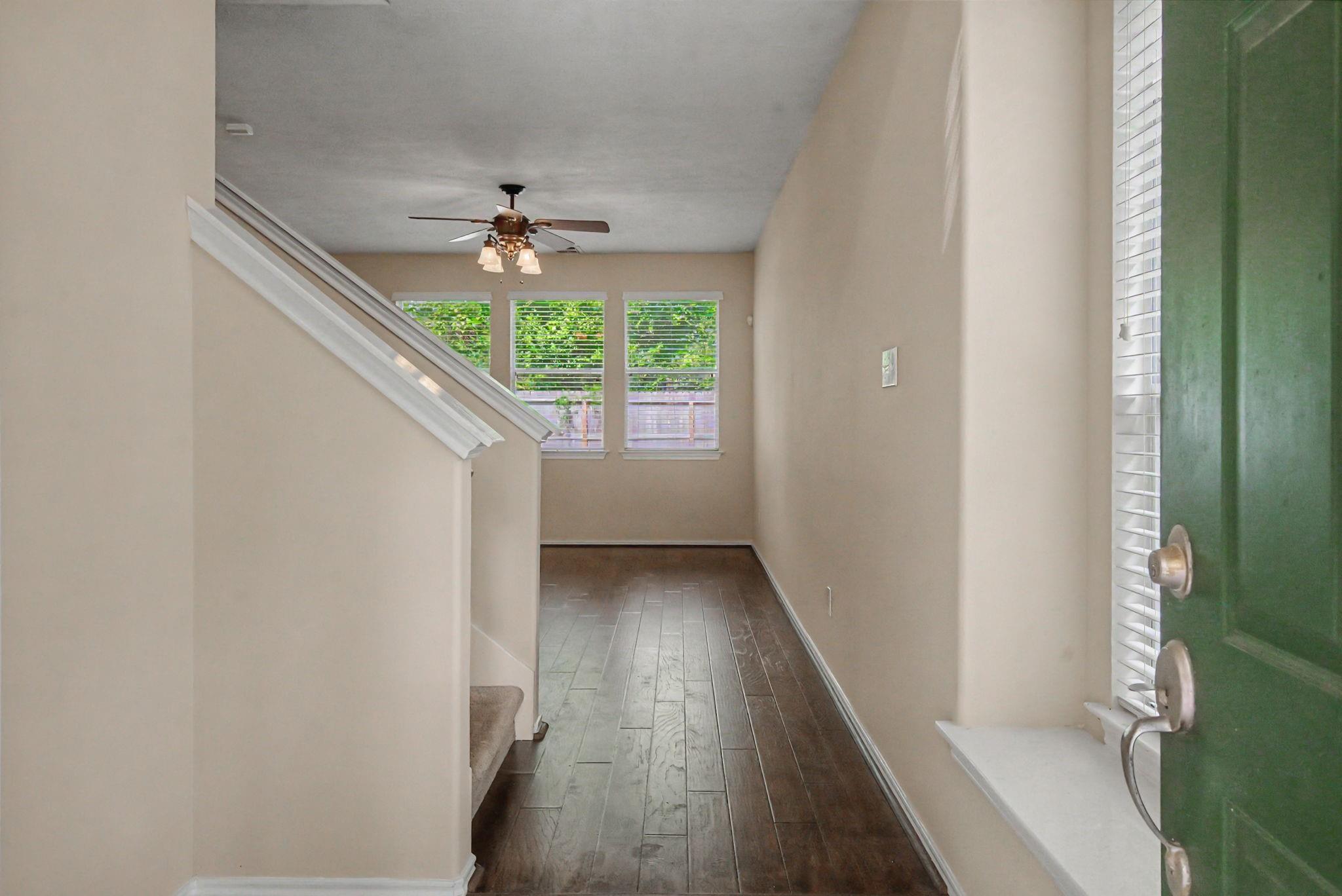 190 W Stedhill Loop