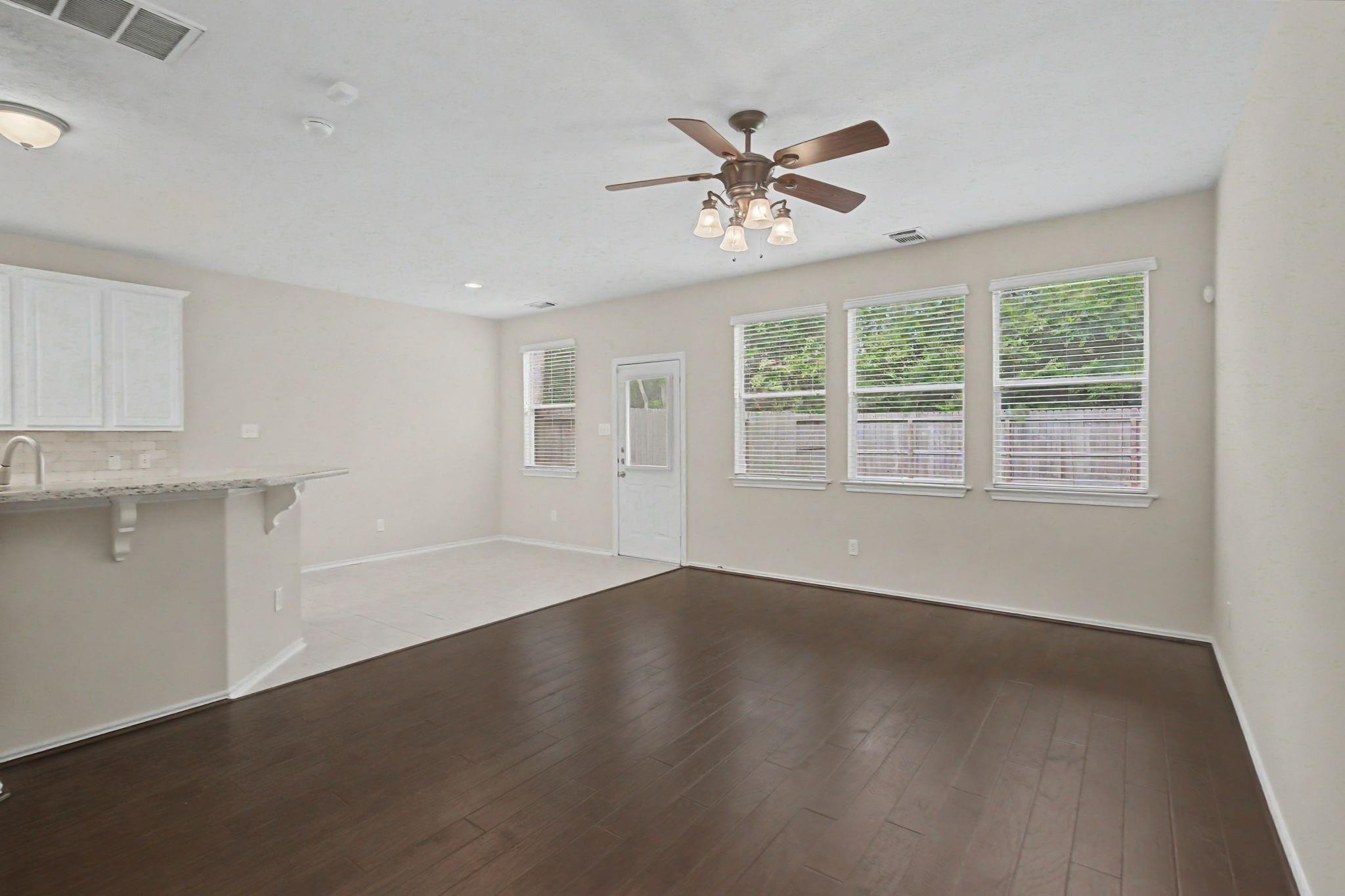 190 W Stedhill Loop