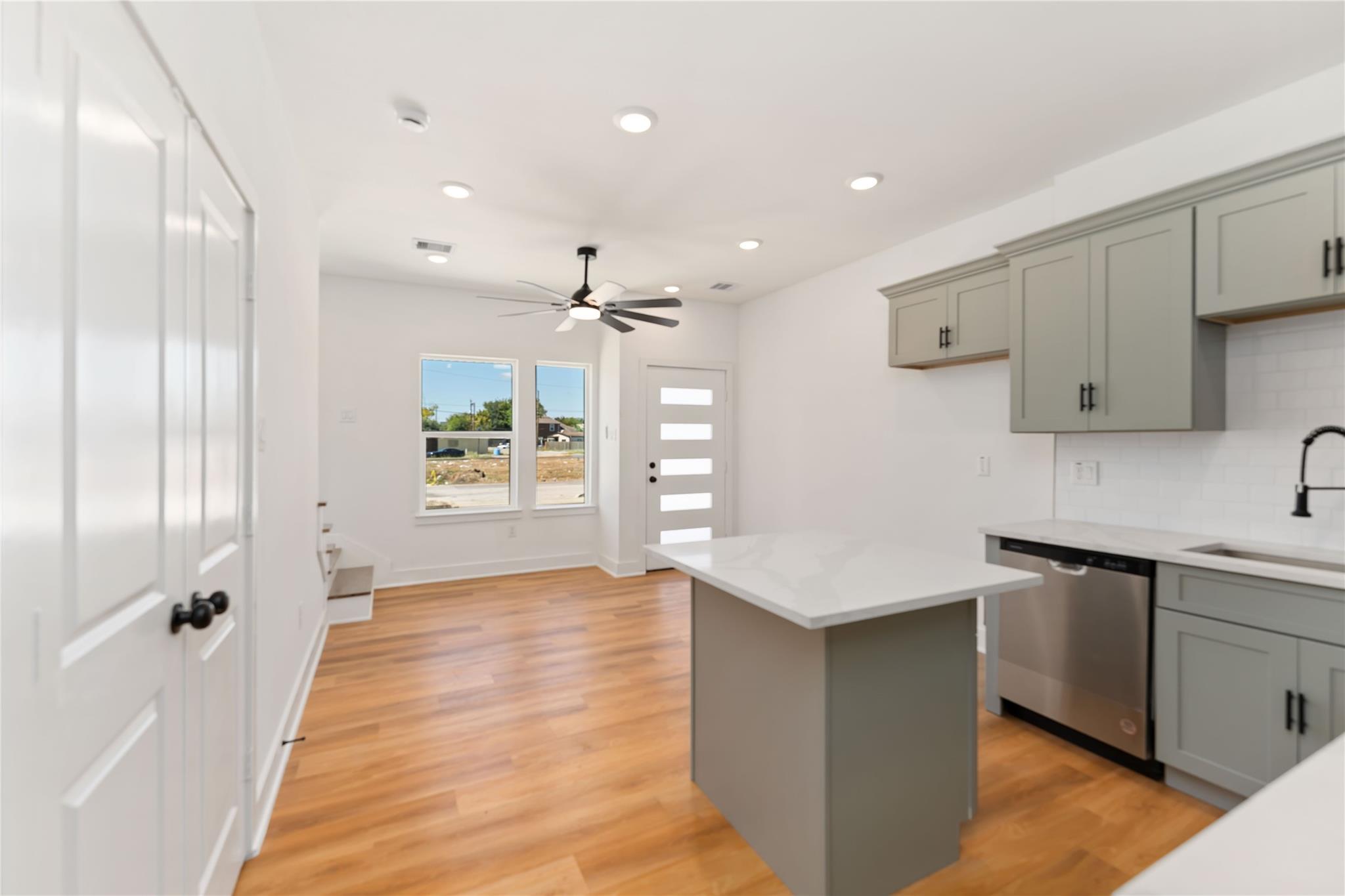 8201 Calhoun Street A/B
