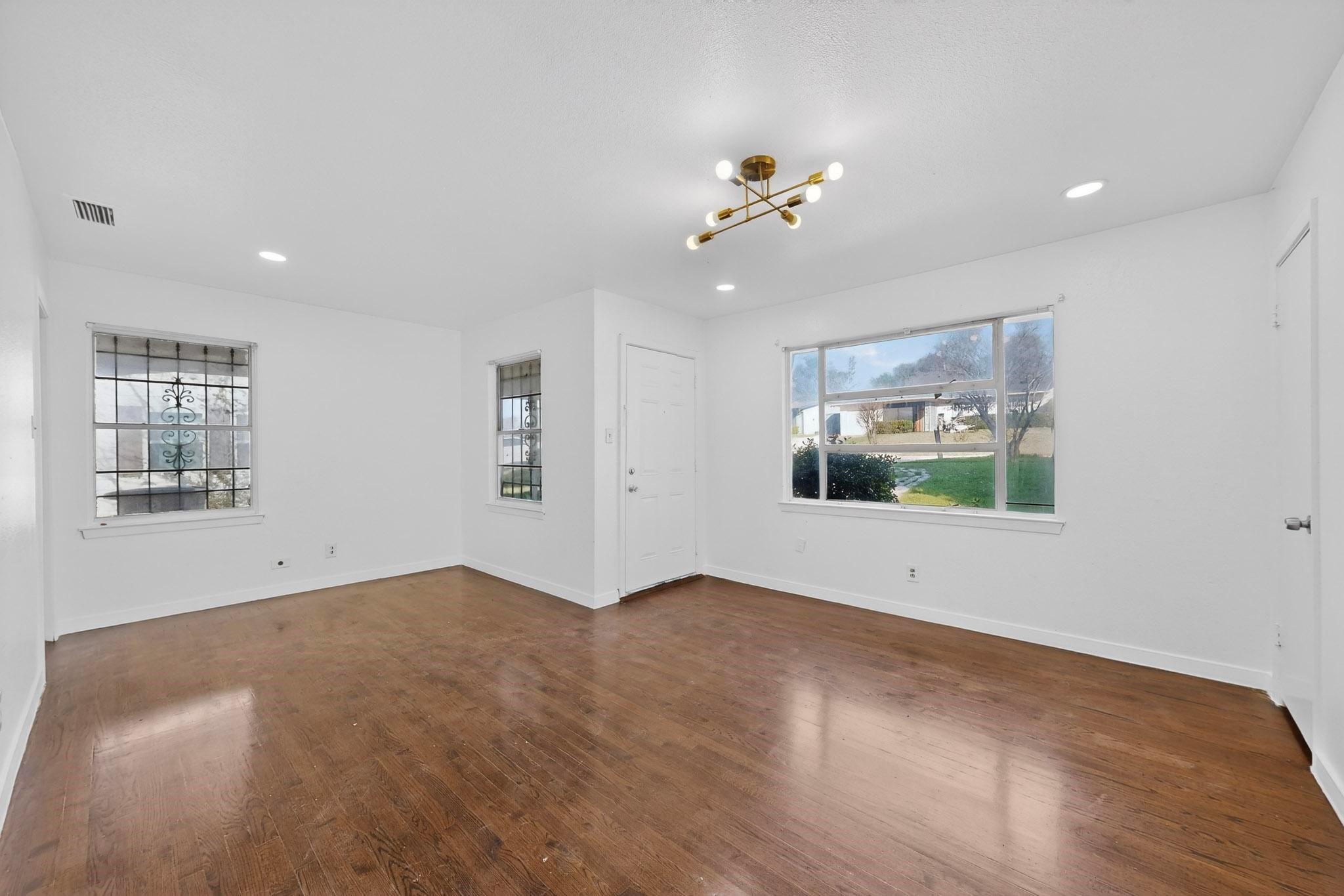 11936 Hoblitzelle Drive