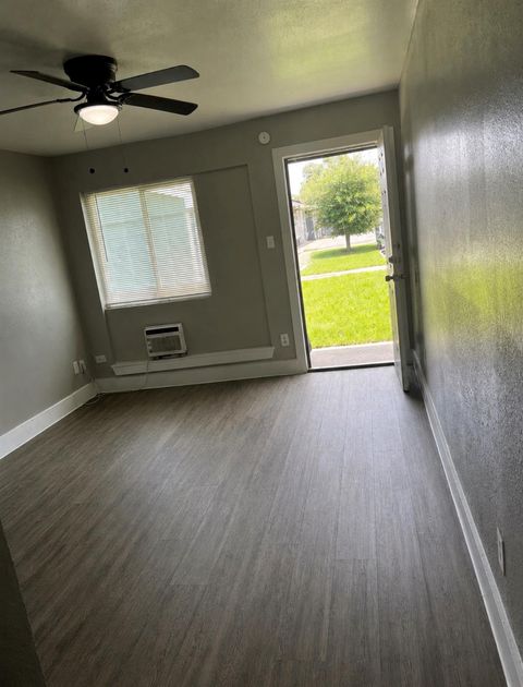 Photo of 3802 Dabney Street #8, Houston, TX 77026 (MLS # 14816241)