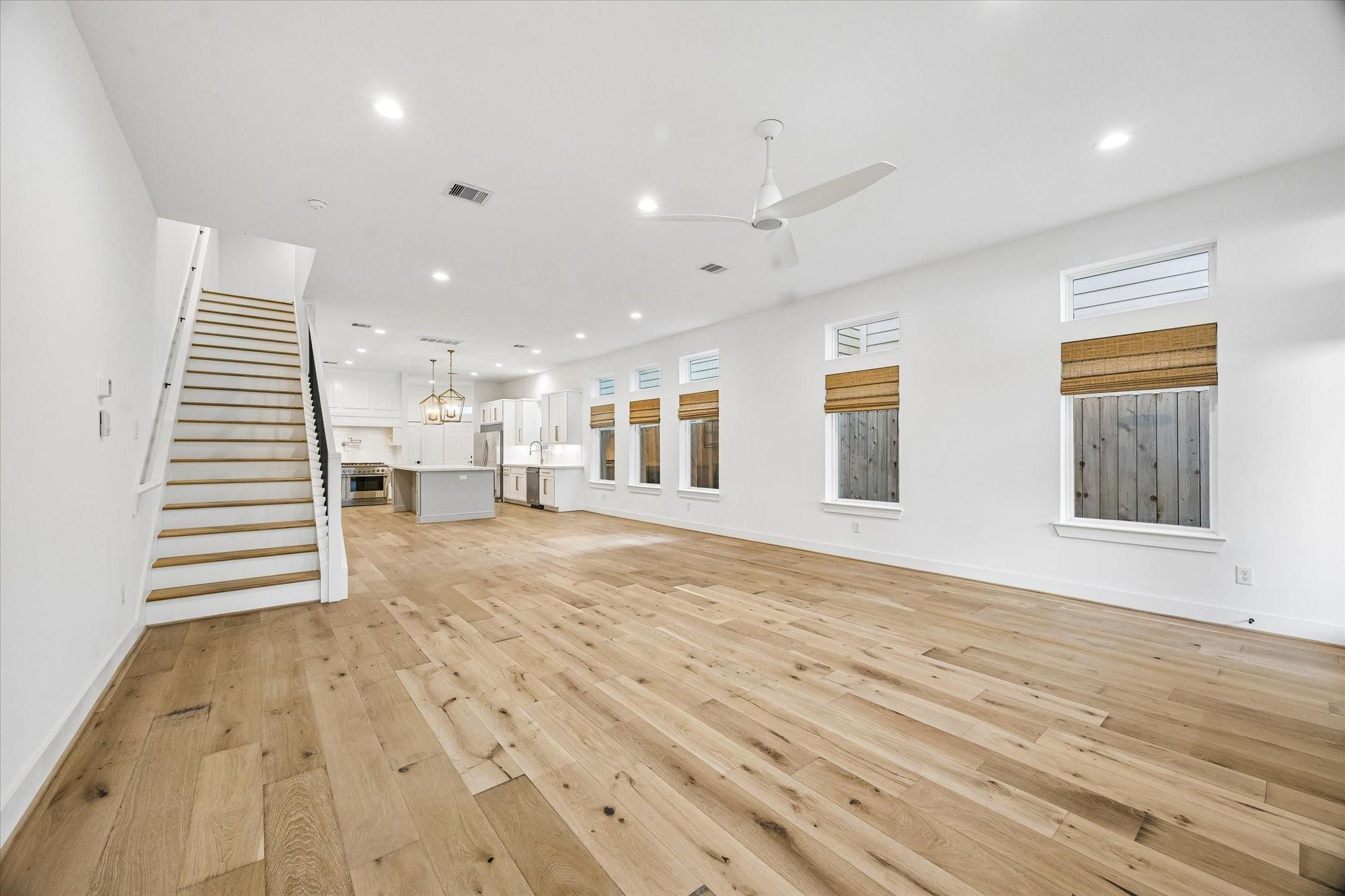 921 W 21st Street