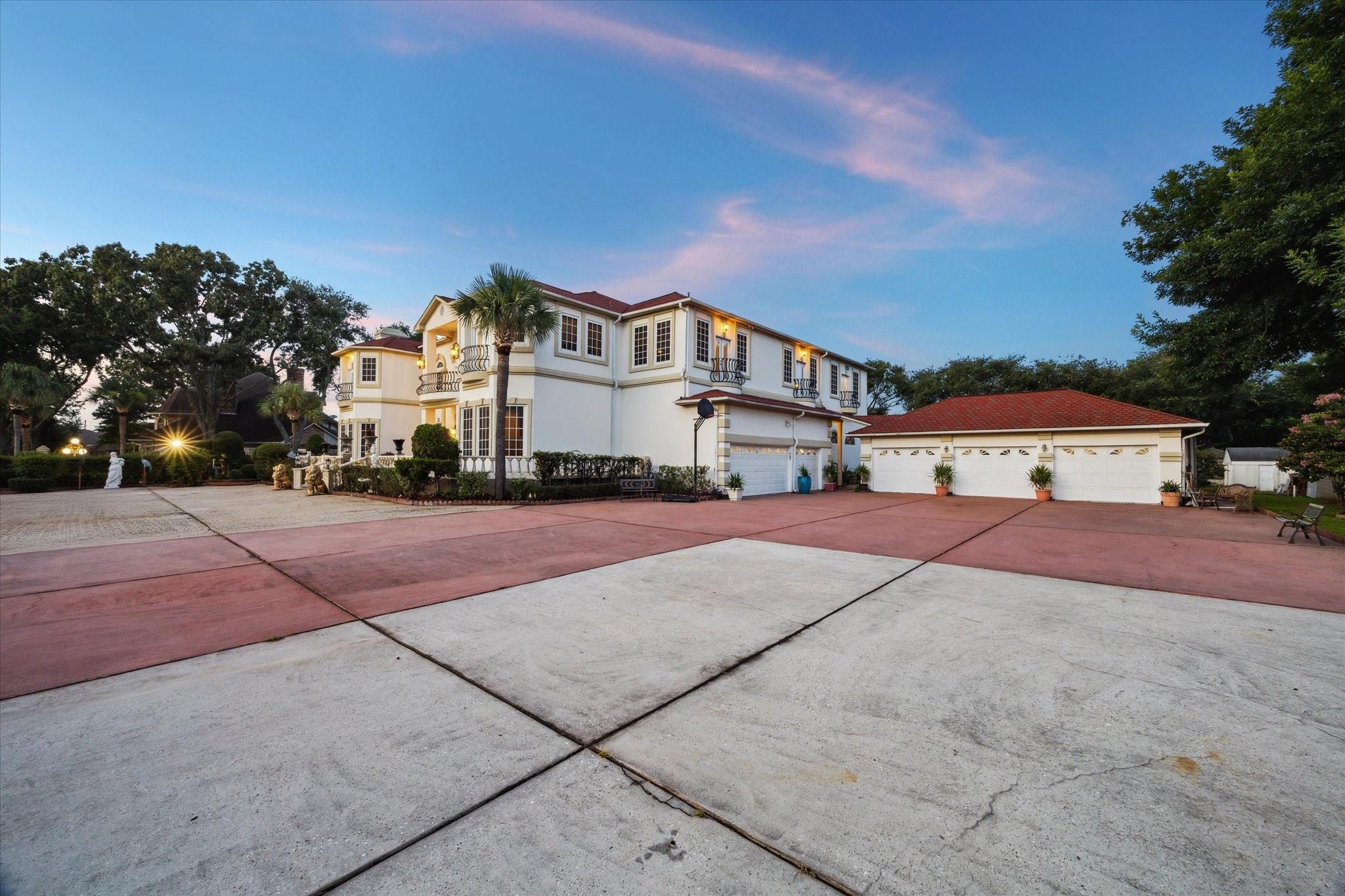 3903 Bogota Drive