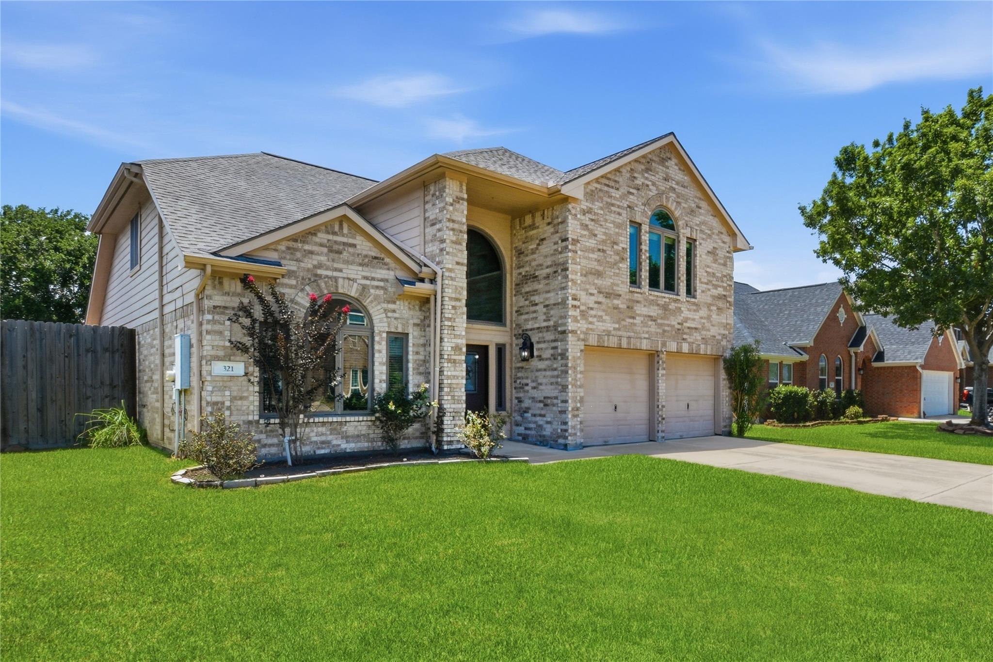 321 Spencer Landing W