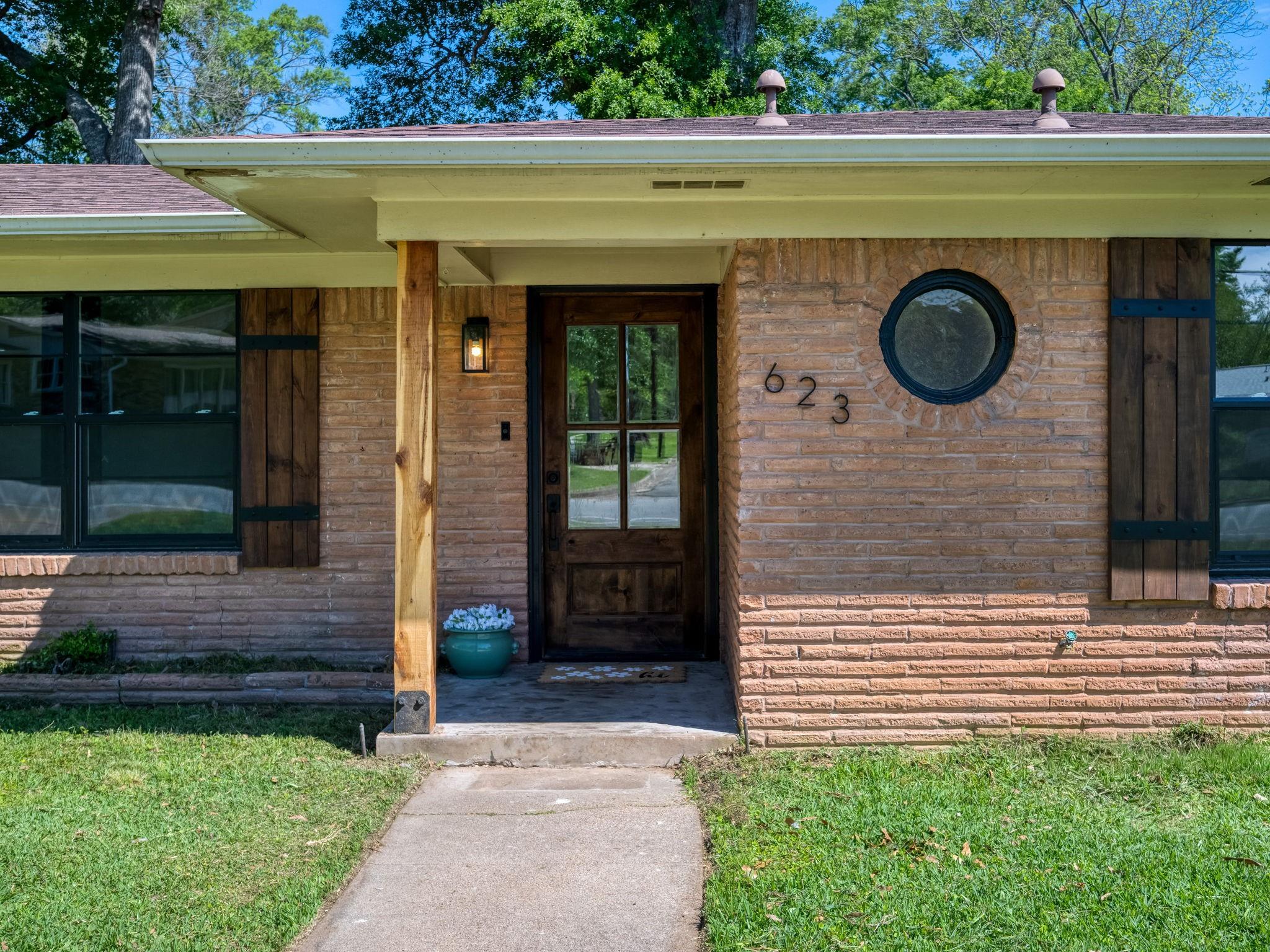 623 Beechwood Drive