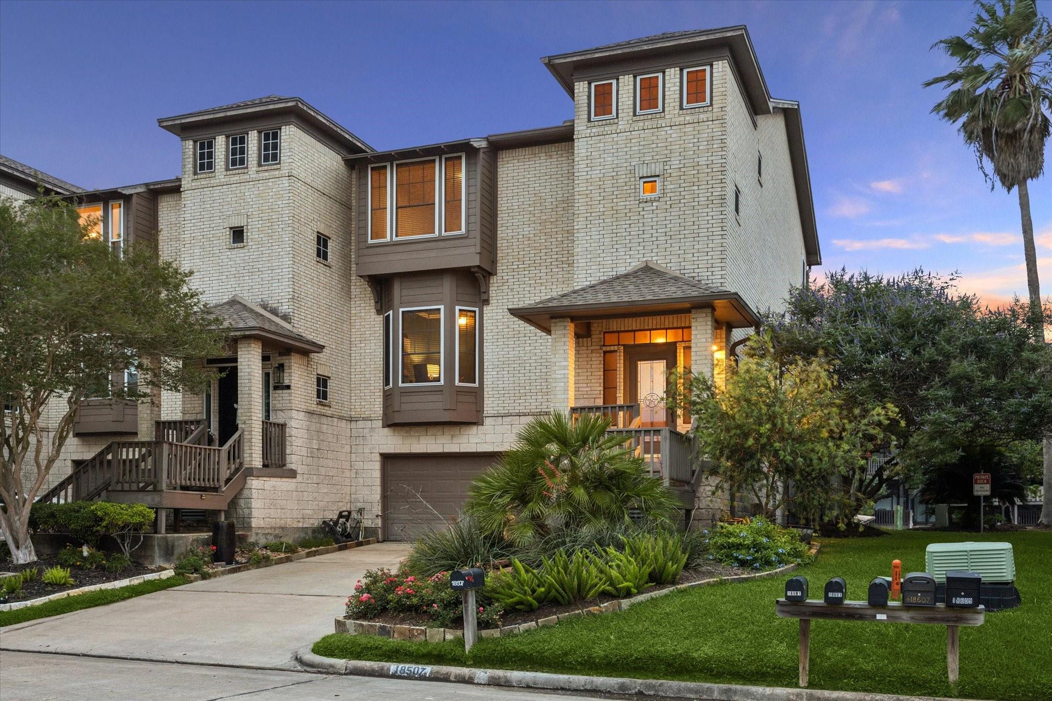 18507 Sandy Cove