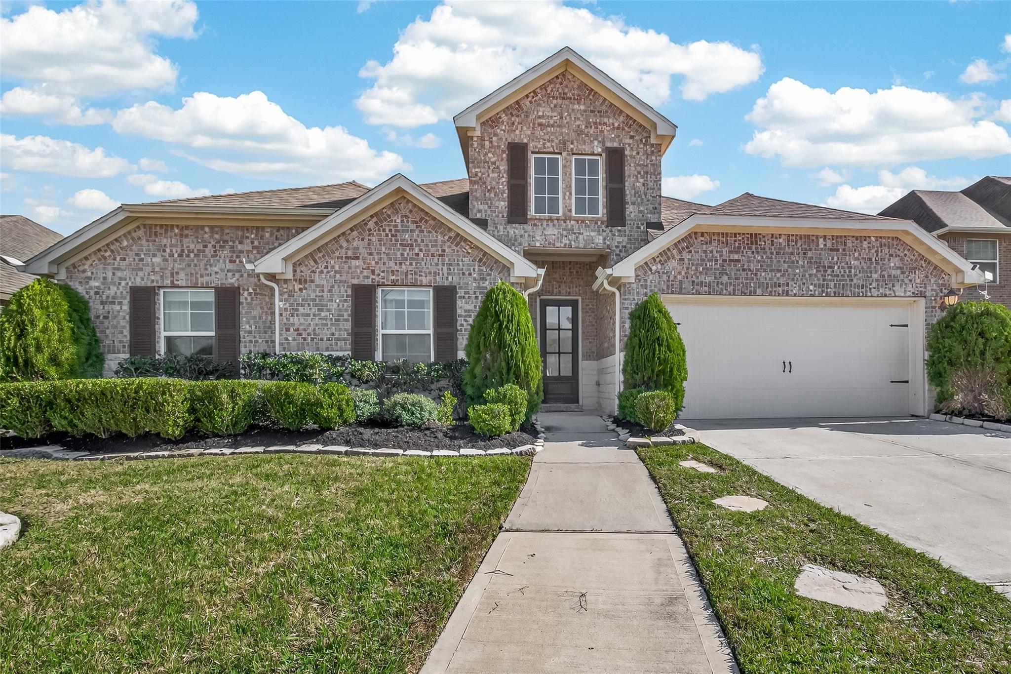 2405 Songlark Springs Place
