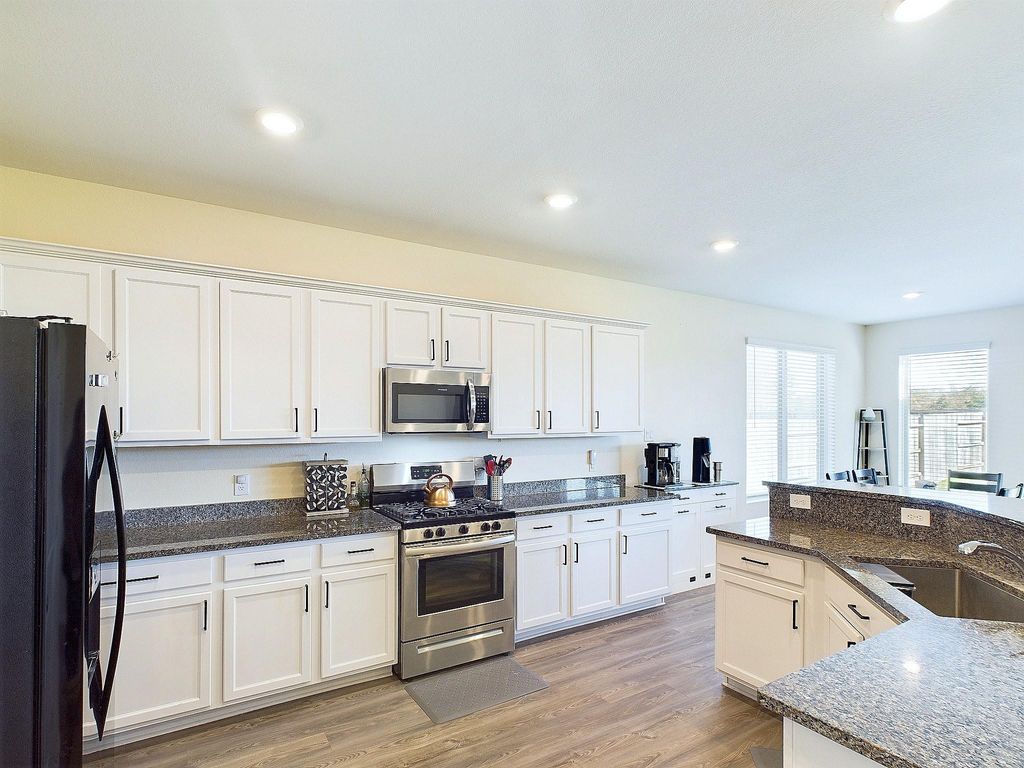 Photo of 19191 Pinewood Grove Trail, New Caney, TX 77357 (MLS # 79643535)