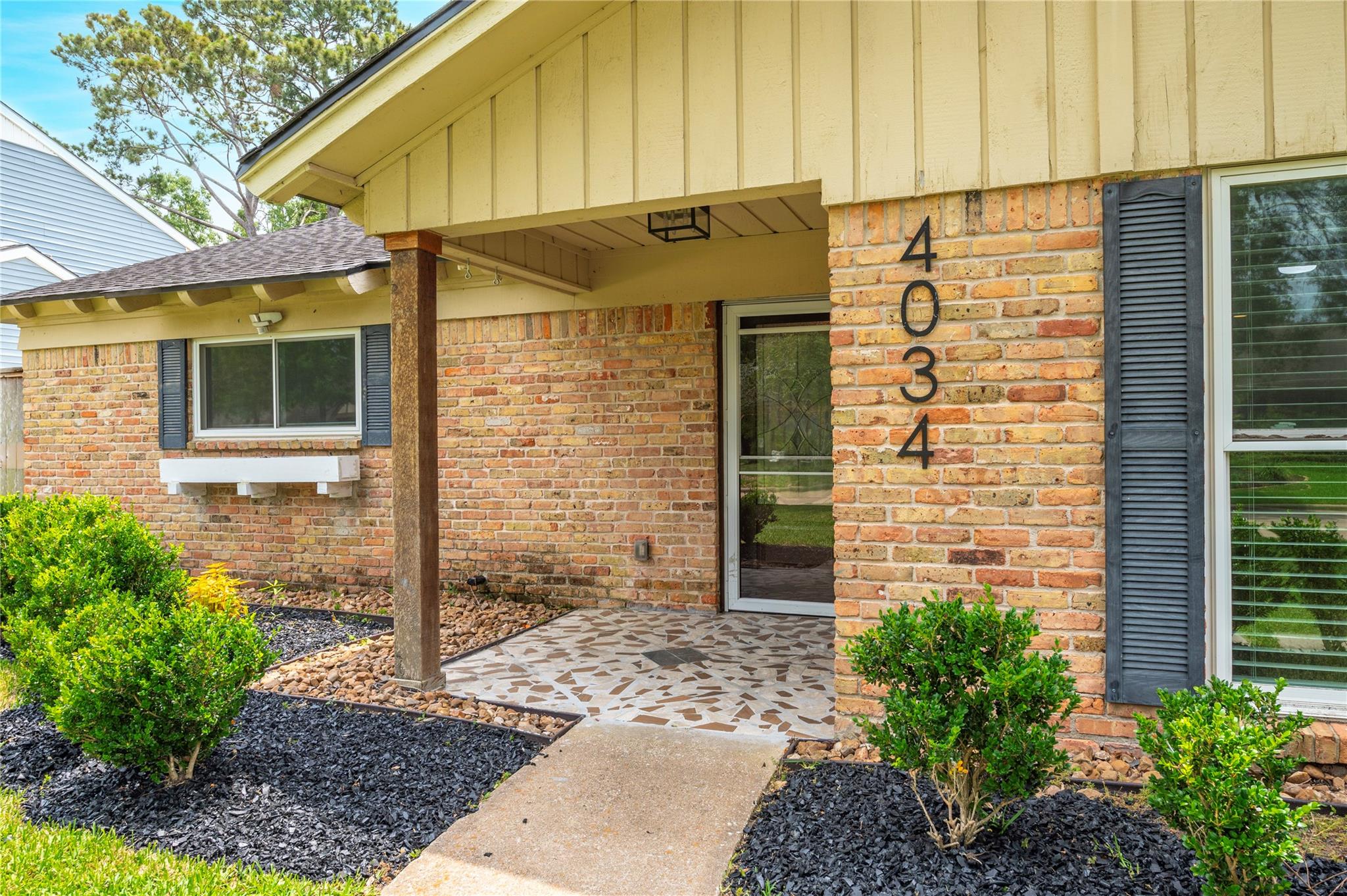 4034 Shady Springs Drive