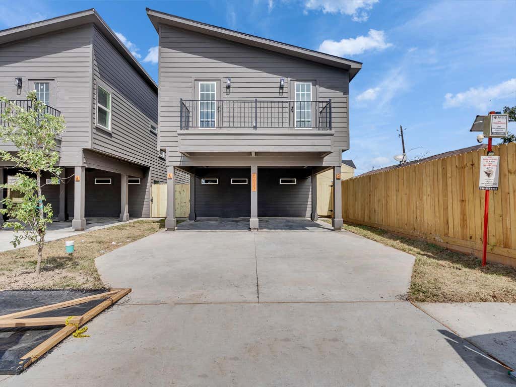 Photo of 4824 Baton Rouge Street, Houston, TX 77028 (MLS # 24132654)