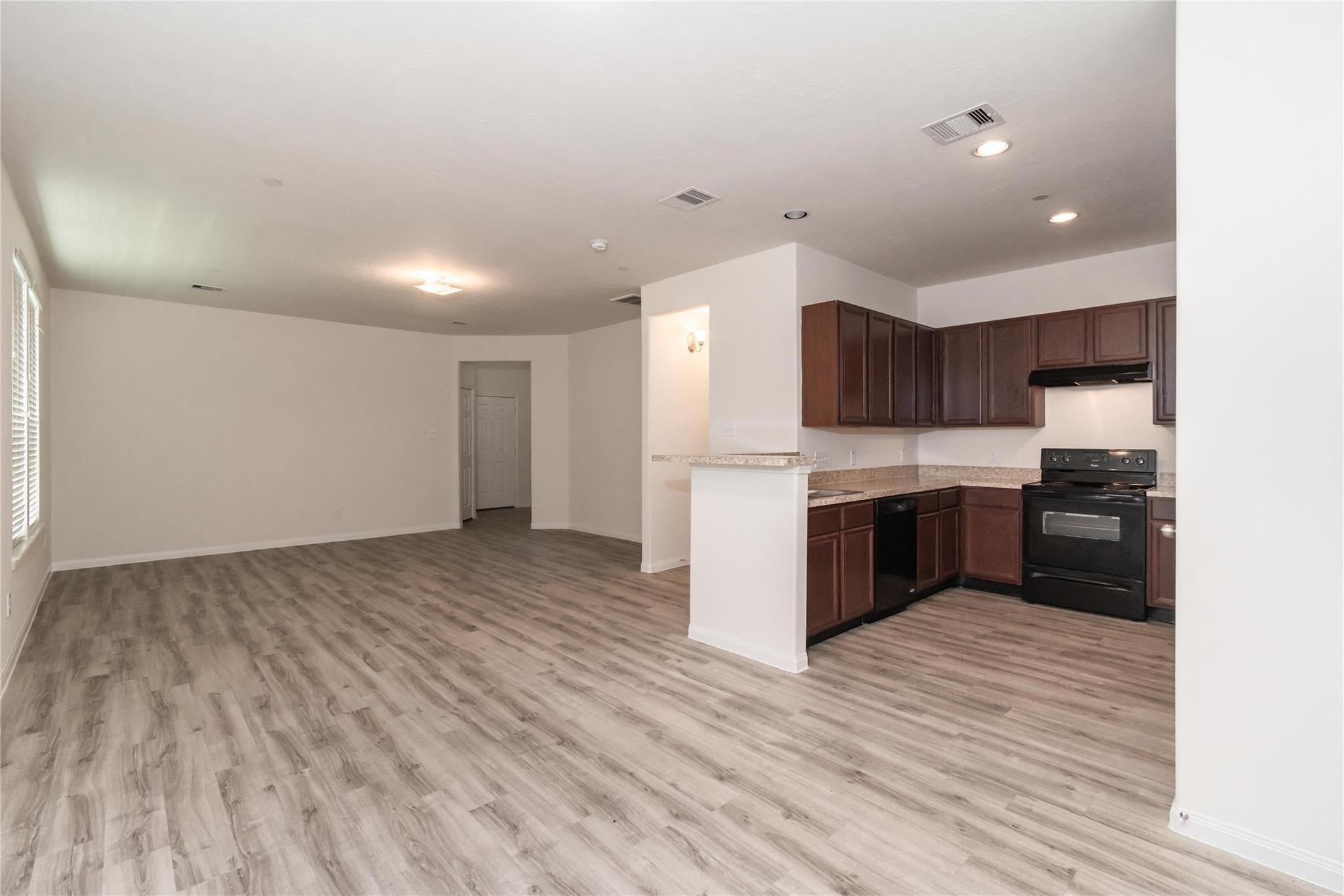 3914 Calgary Circle