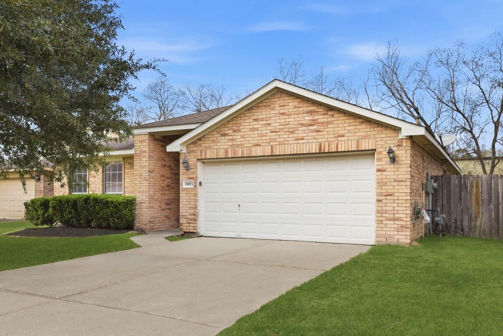 Photo of 19013 Hammer Lane, Porter, TX 77365 (MLS # 28443024)