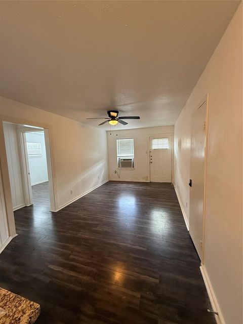 Photo of 5010 Ennis S Street #2, Houston, TX 77004 (MLS # 36609800)