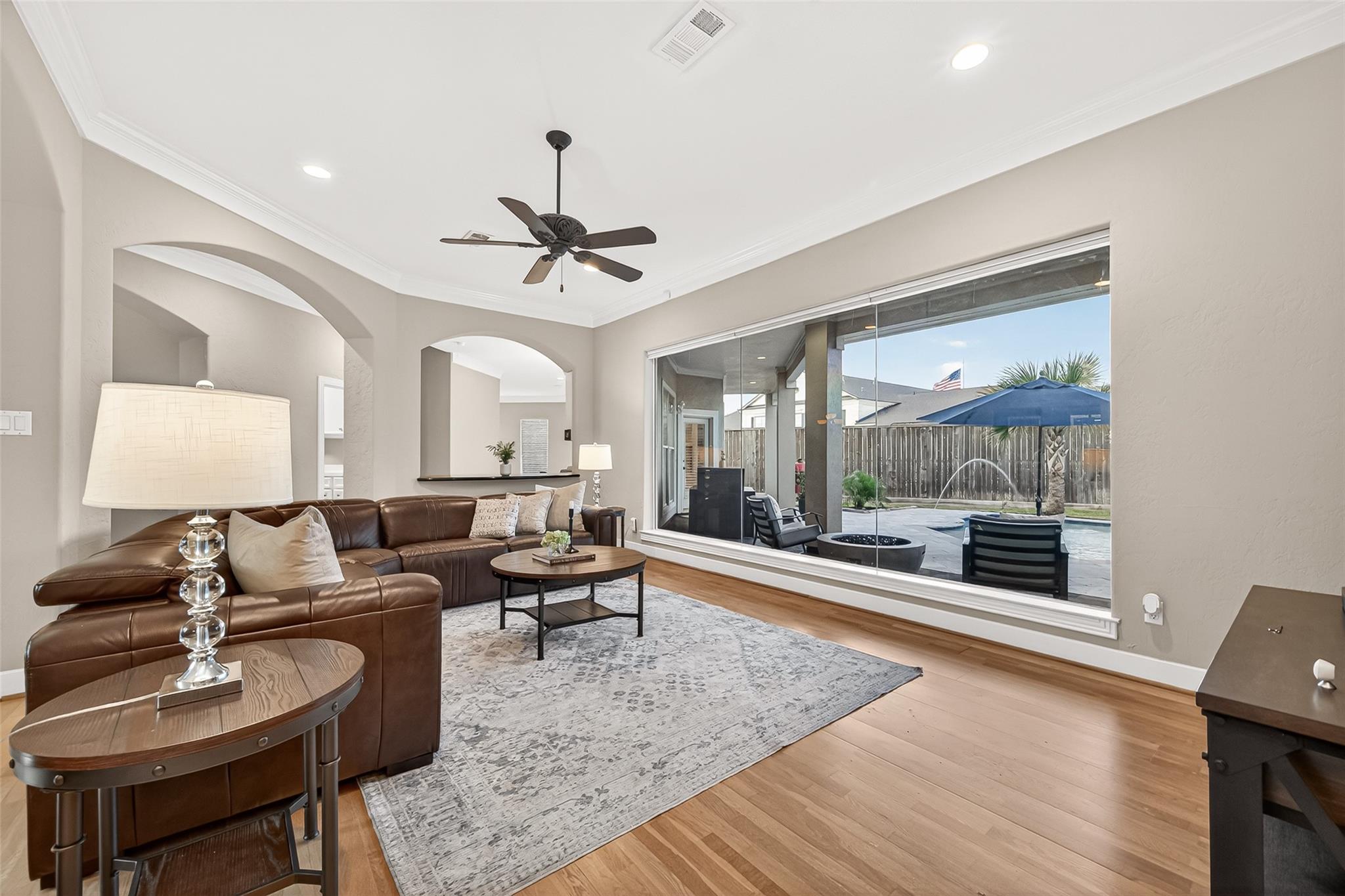 22 Stonegate Park Court