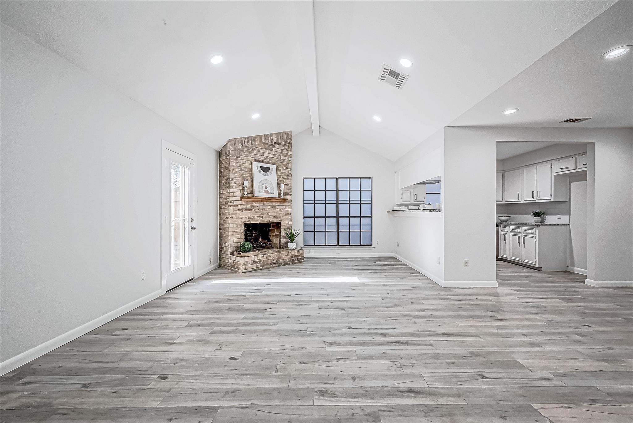 4907 Fox Hollow Boulevard