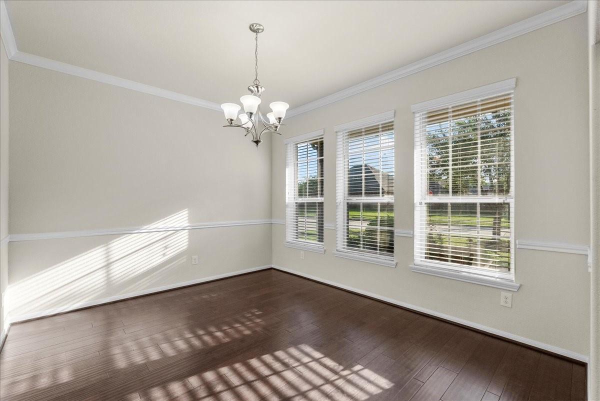 2246 Oakleaf Trail Lane