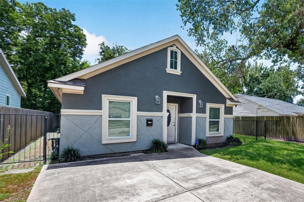 Photo of 6733 Goforth Street, Houston, TX 77021 (MLS # 49218654)