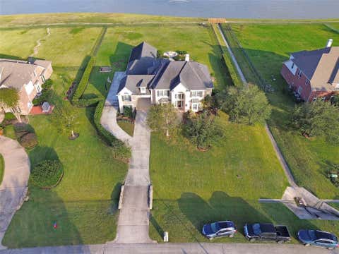 Photo of 1860 Lake Landing Drive, League City, TX 77573 (MLS # 4952602)