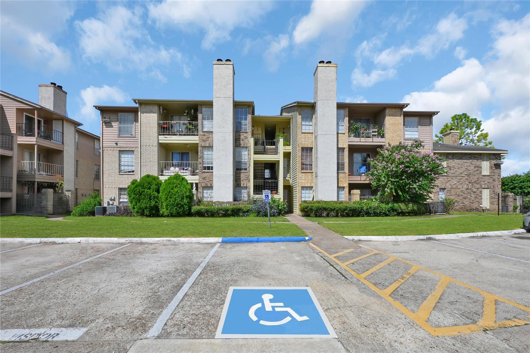 10101 S Gessner Road 910