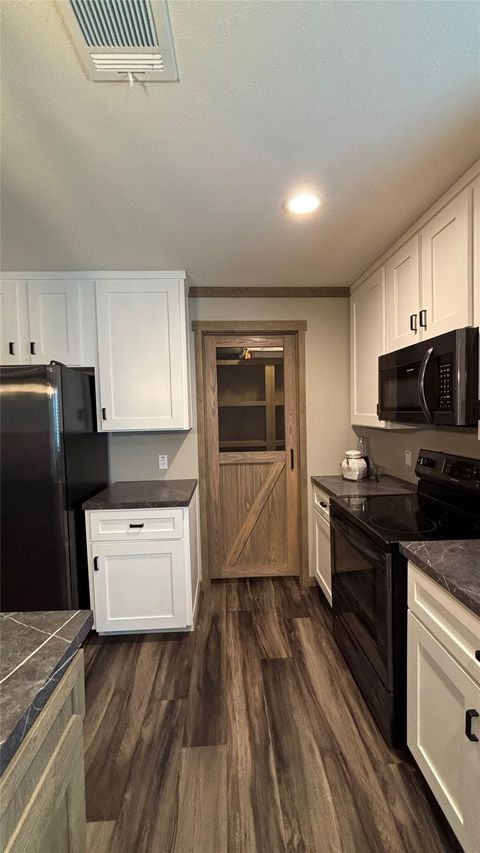 Tiny photo for 563 Forrest Lawn, Wharton, TX 77488 (MLS # 69241981)