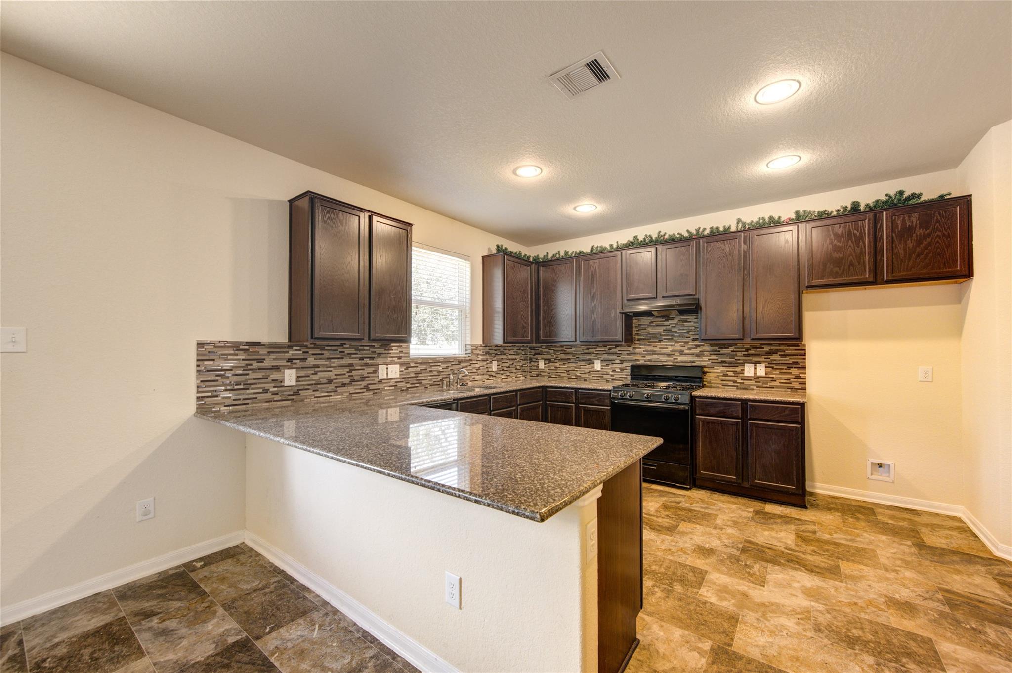 10907 Woodland Leaf Lane