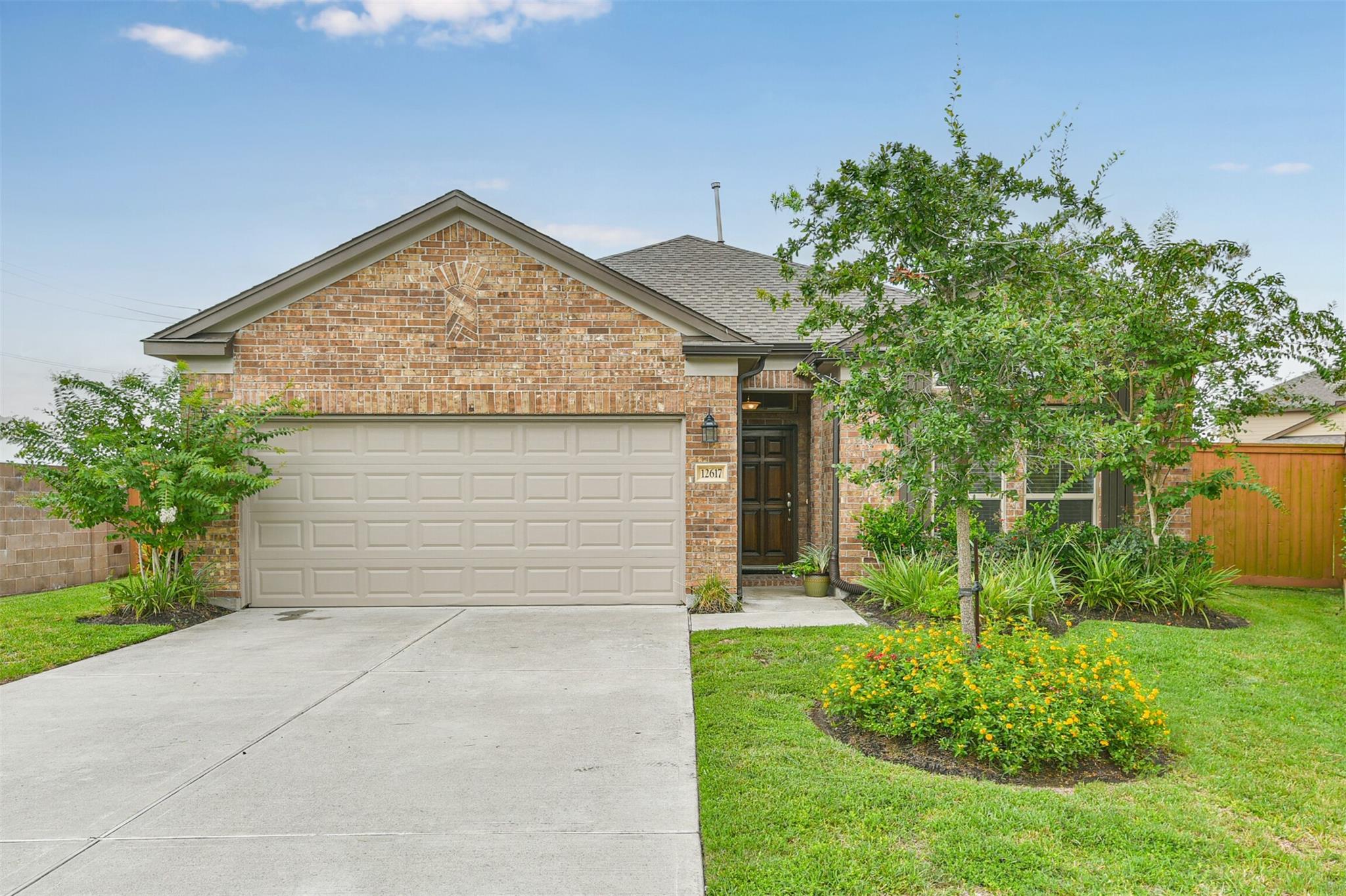 12617 White Cove Drive