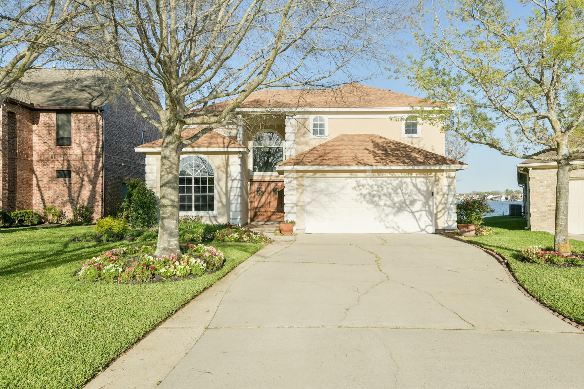 309 Harbor Circle