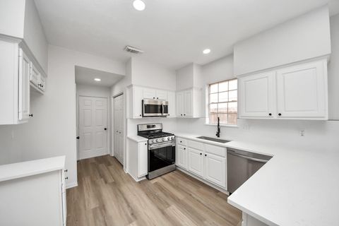 Tiny photo for 1726 Diamond Brook Drive, Houston, TX 77062 (MLS # 11748111)