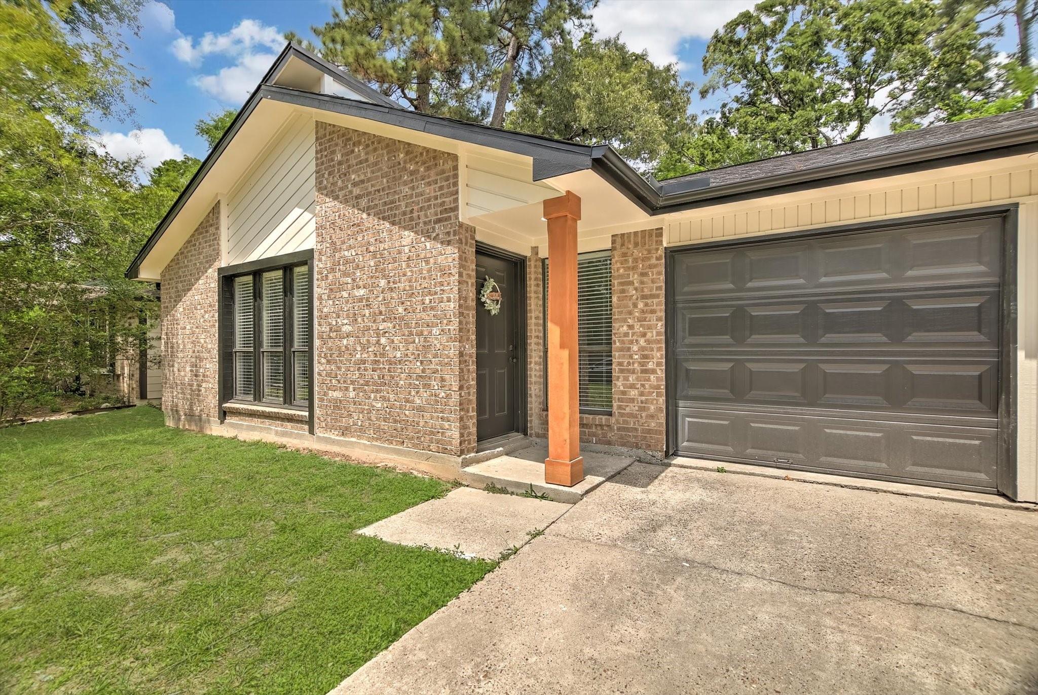 23 Summer Crest Circle