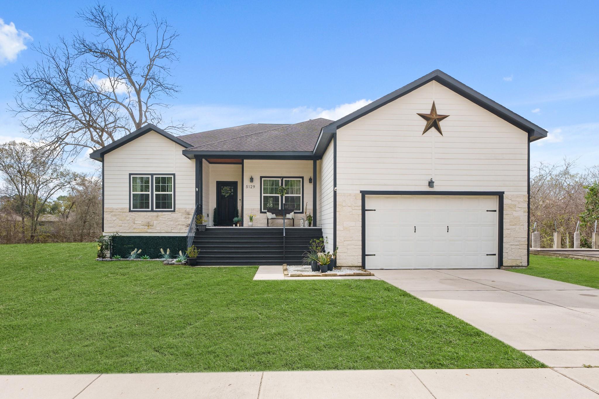 5129 Shady Oaks Lane