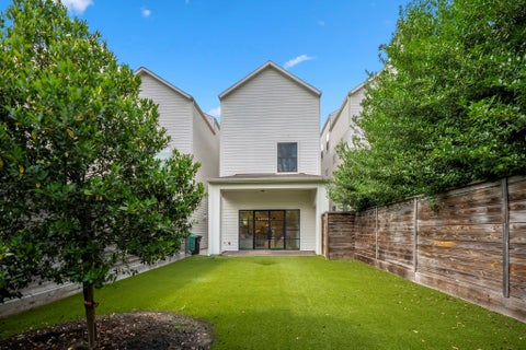 Tiny photo for 536 W 26th Street, Houston, TX 77008 (MLS # 9677497)