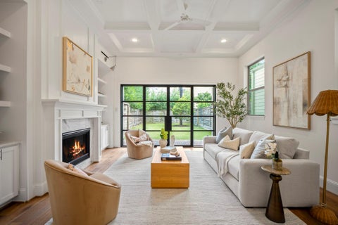 Tiny photo for 536 W 26th Street, Houston, TX 77008 (MLS # 9677497)