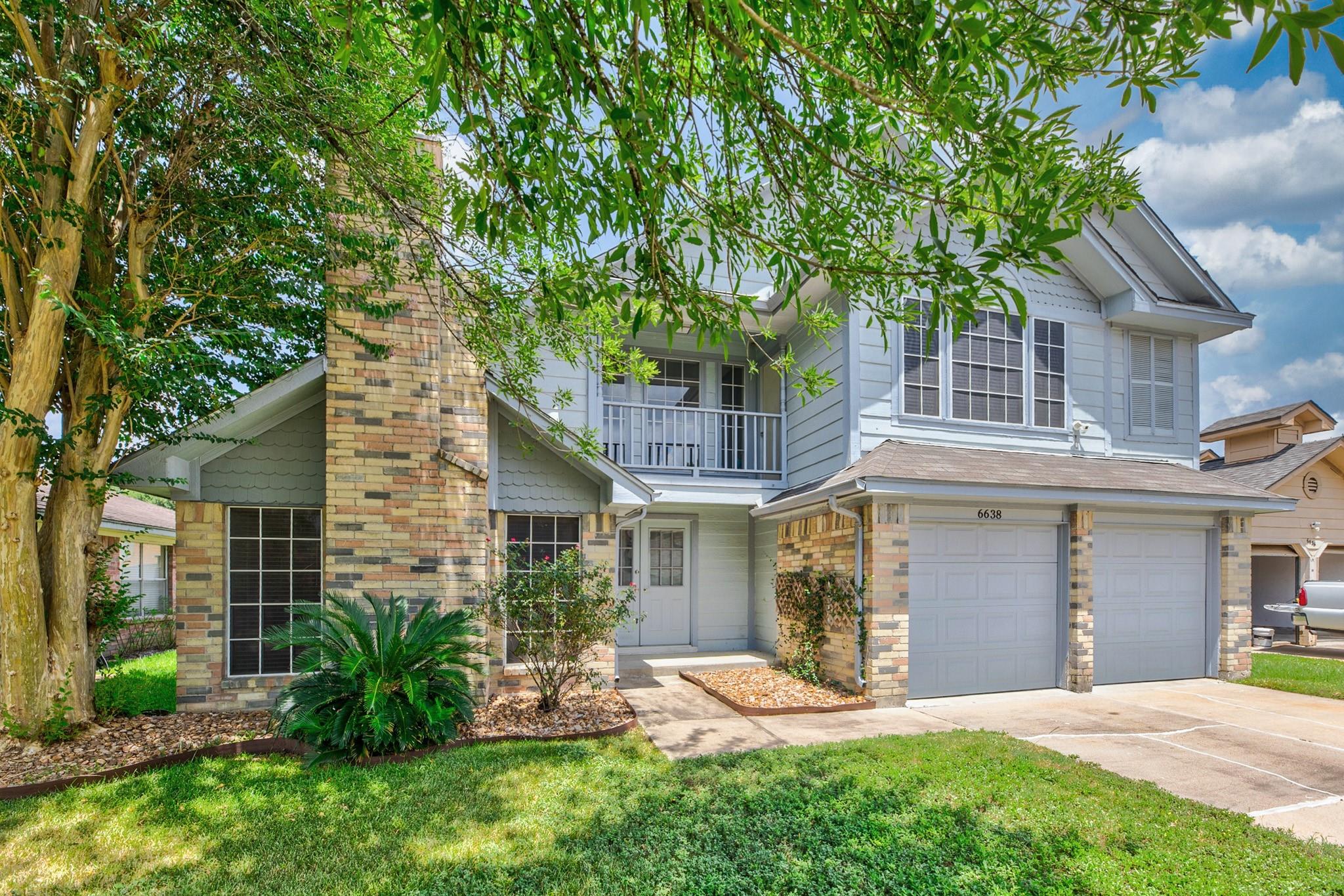 6638 Cove Lake Drive