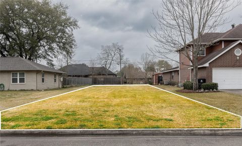 Vacant Land For Sale - Heron Drive<br/> Houston, TX 77087