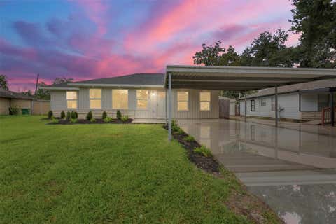 Photo of 910 Evonne Street, Houston, TX 77017 (MLS # 93448158)