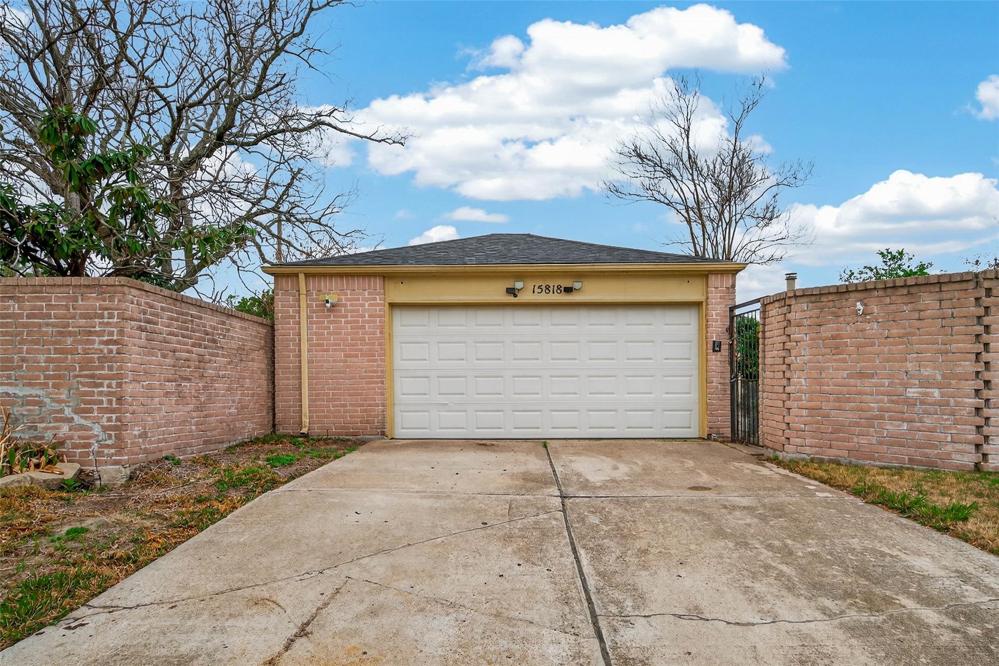 15818 Alta Mar Dr, Houston, TX, 77083